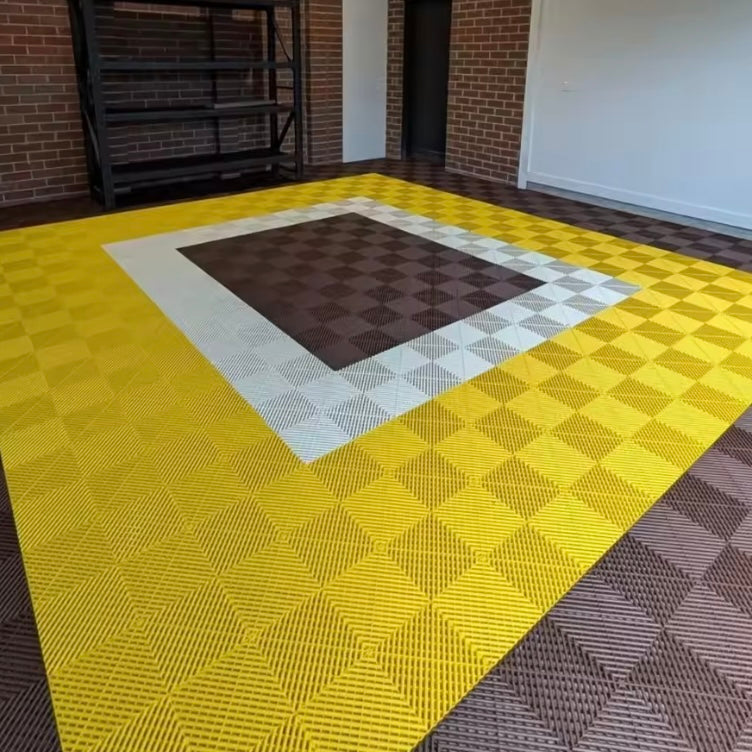 Interlocking Plastic Garage Flooring Tiles
