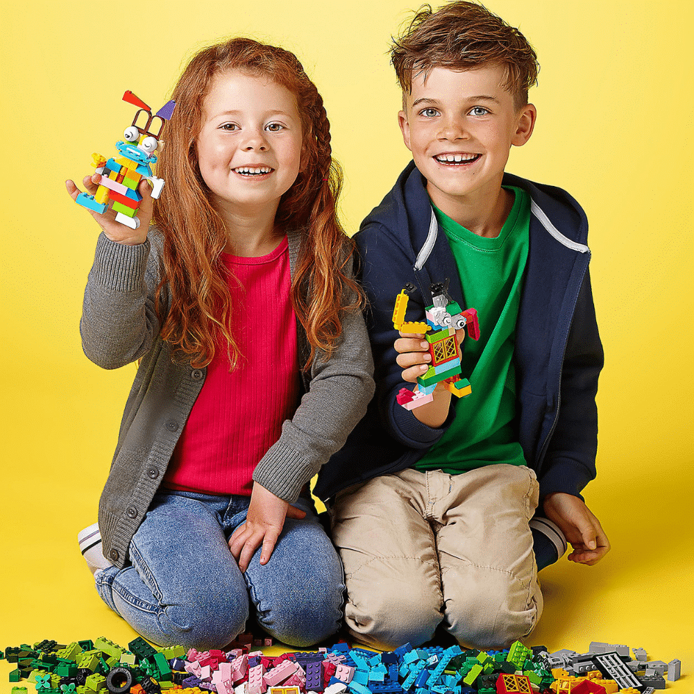 LEGO Classic: LEGO Medium Creative Brick Box (10696)
