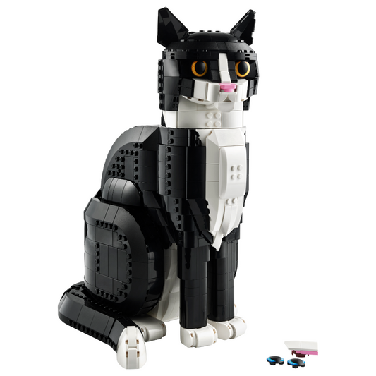 LEGO Ideas: Tuxedo Cat (21349)