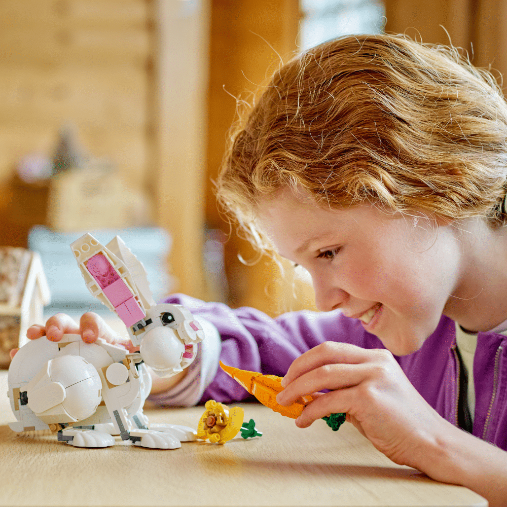 LEGO Creator: White Rabbit (31133)