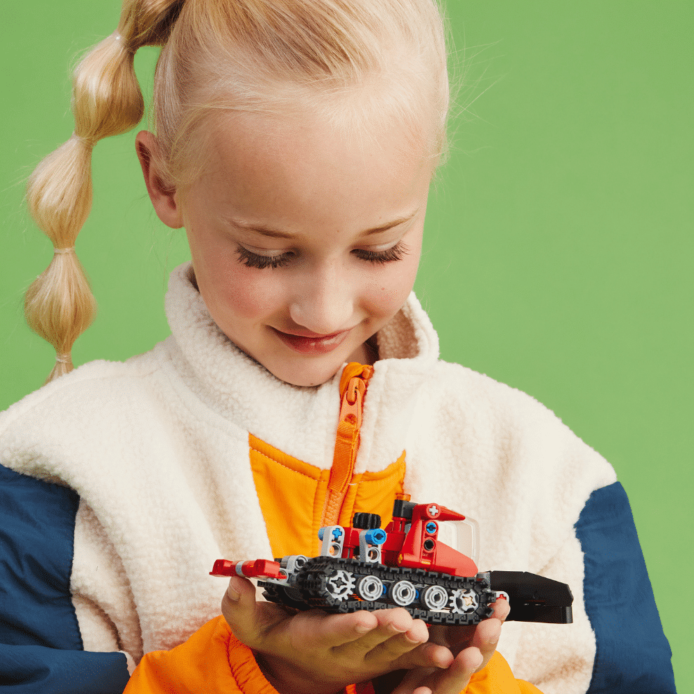 LEGO Technic: Snow Groomer (42148)
