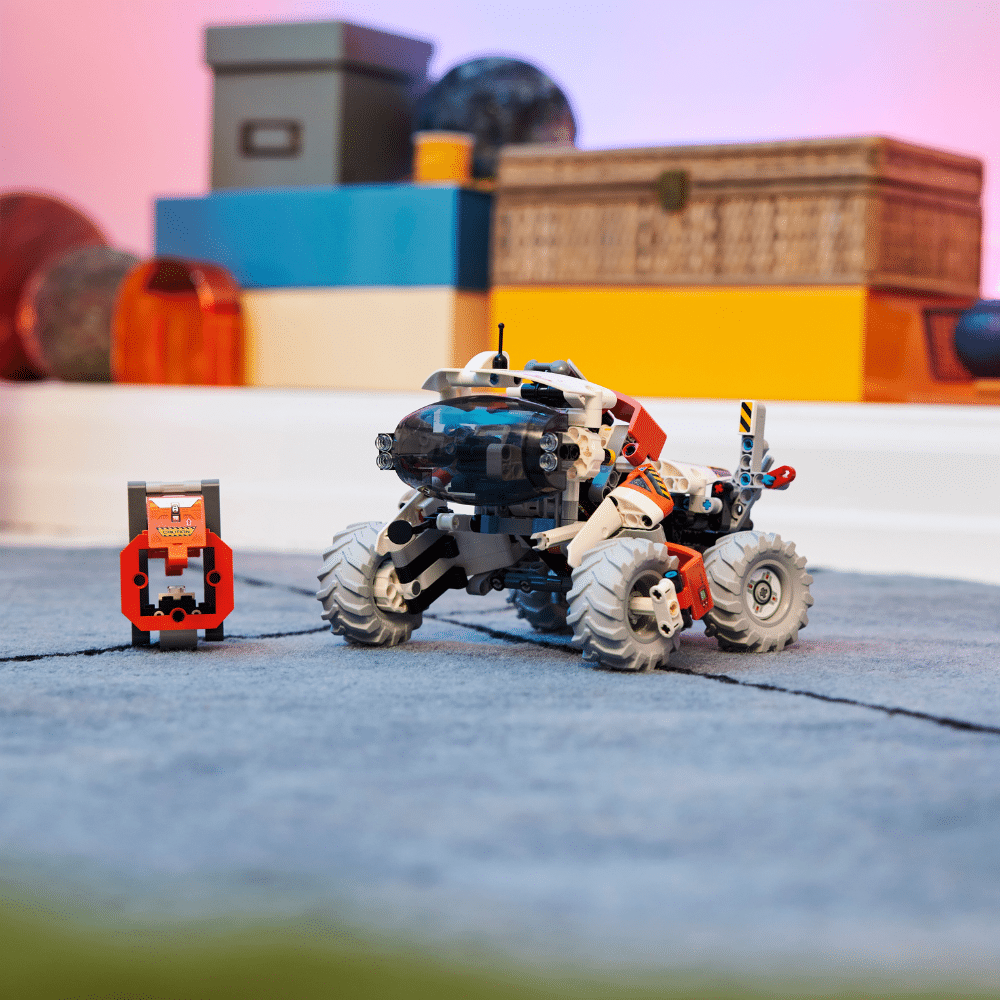 LEGO Technic: Surface Space Loader LT78 (42178)