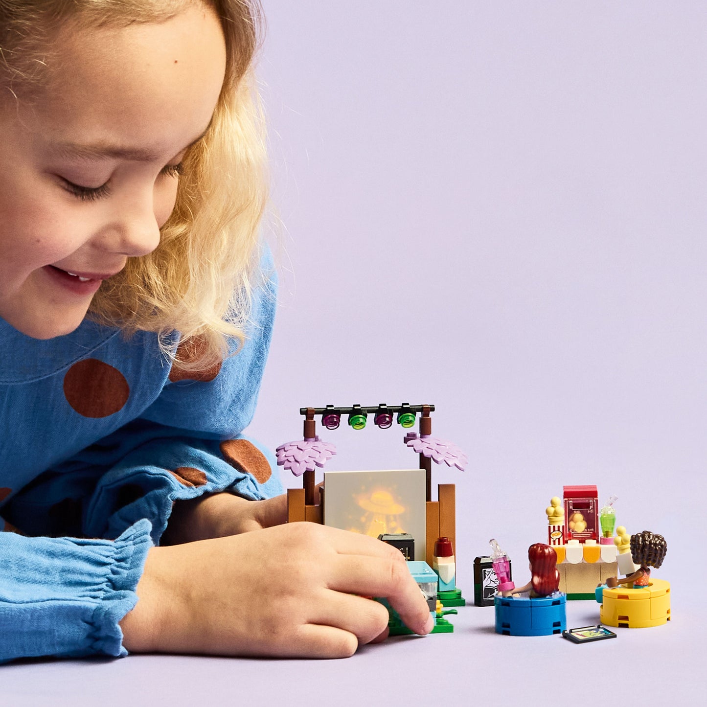 LEGO Friends: Friendship Movie Night (42642)