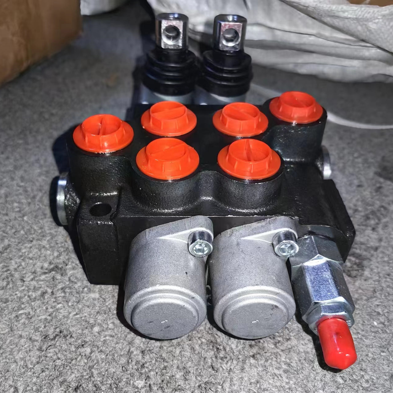 2 spool hydraulic directional control valve 11 gpm, double acting cylinder spool