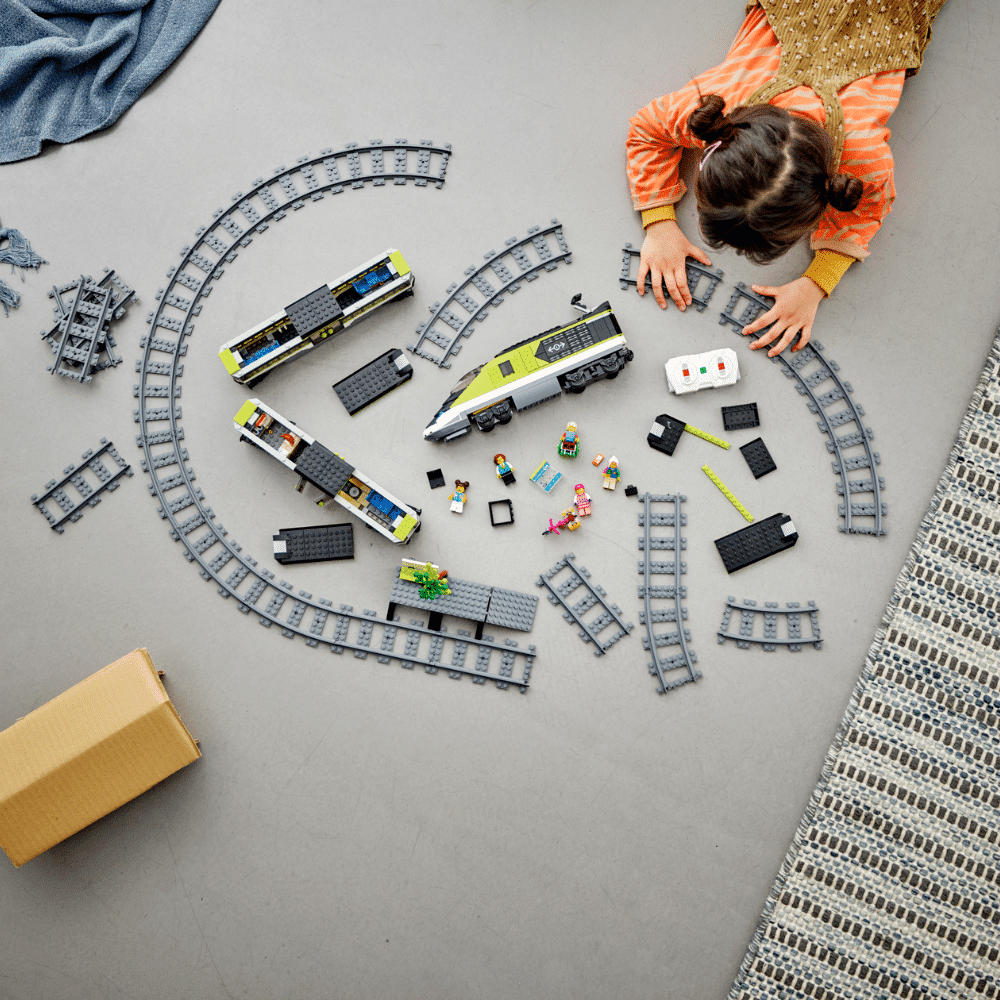 LEGO CITY: Express Passenger Train (60337)