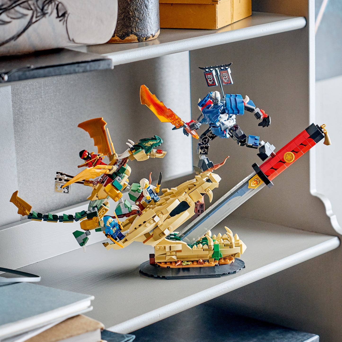 LEGO NINJAGO: Battle at the Dragons Blade (71871)