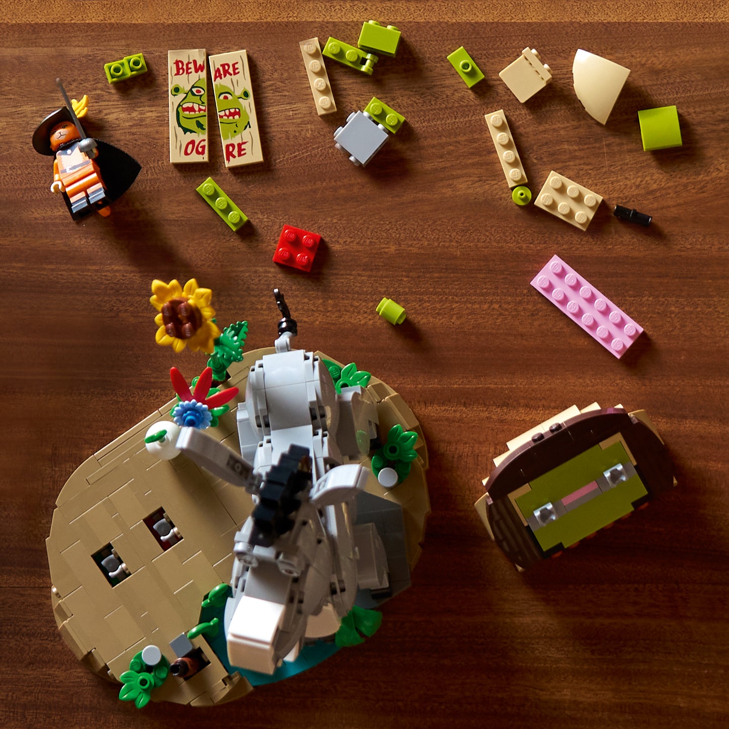 LEGO Shrek: Shrek Donkey & Puss in Boots (72423)