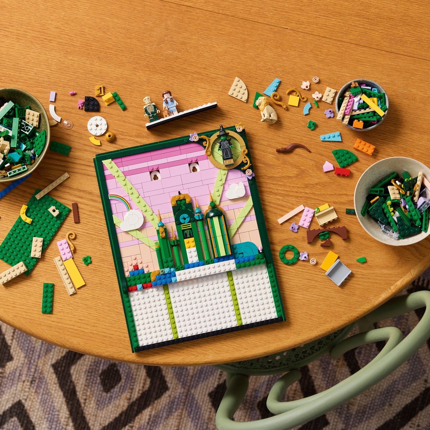 LEGO Wicked: Emerald City Wall Art (75685)