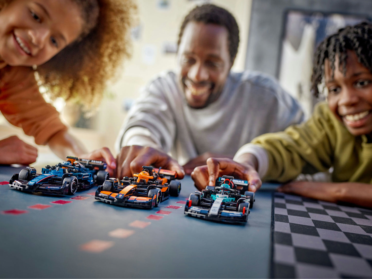 LEGO Speed Champions: McLaren F1 Team MCL38 Race Car (77251)