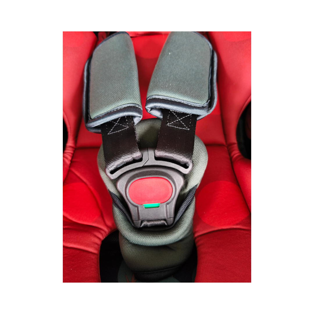 Neeva i-Size Royal Fawn Infant Capsule - Red (IC377-RED)