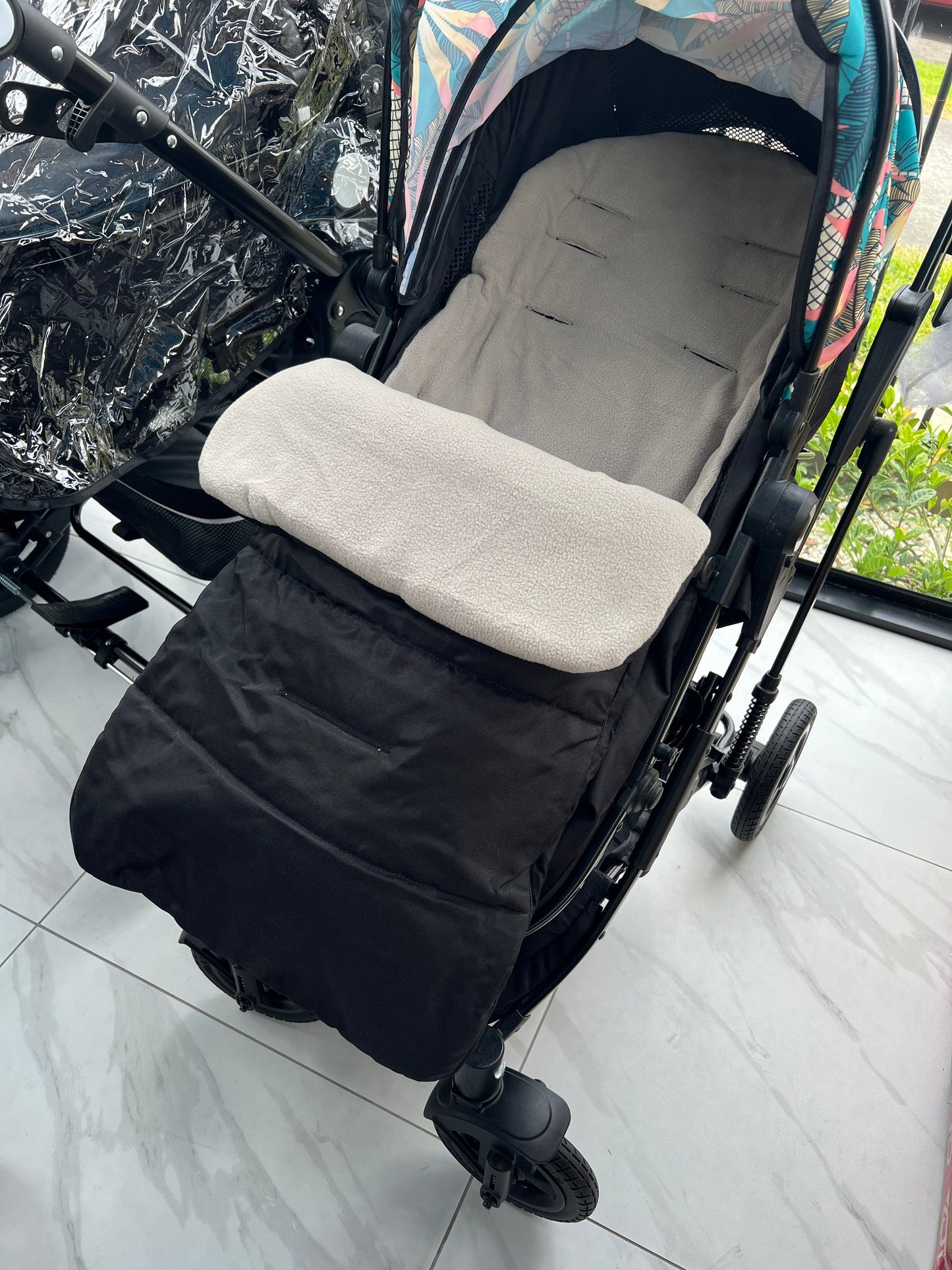 Versatile Universal Stroller Footmuff Waterproof Cover /Sleeping Bag