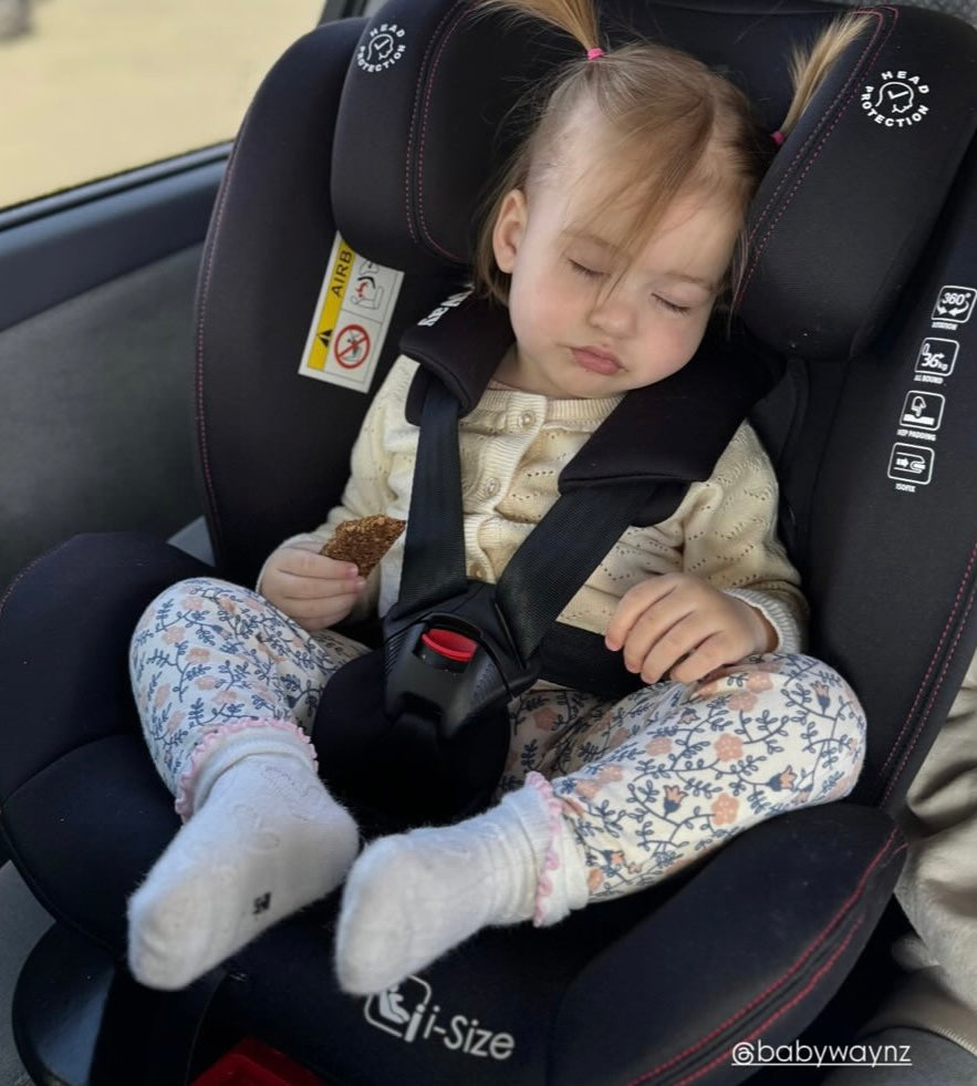 The Defender – i-Size 360 Rotating Convertible Car Seat with Isofix and Top Tether