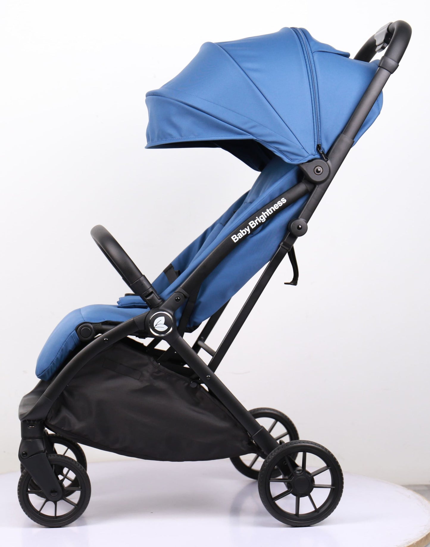 Baby Brightness FlexGo Auto Folding lightweight compact stroller with i-Size infant capsule Blue