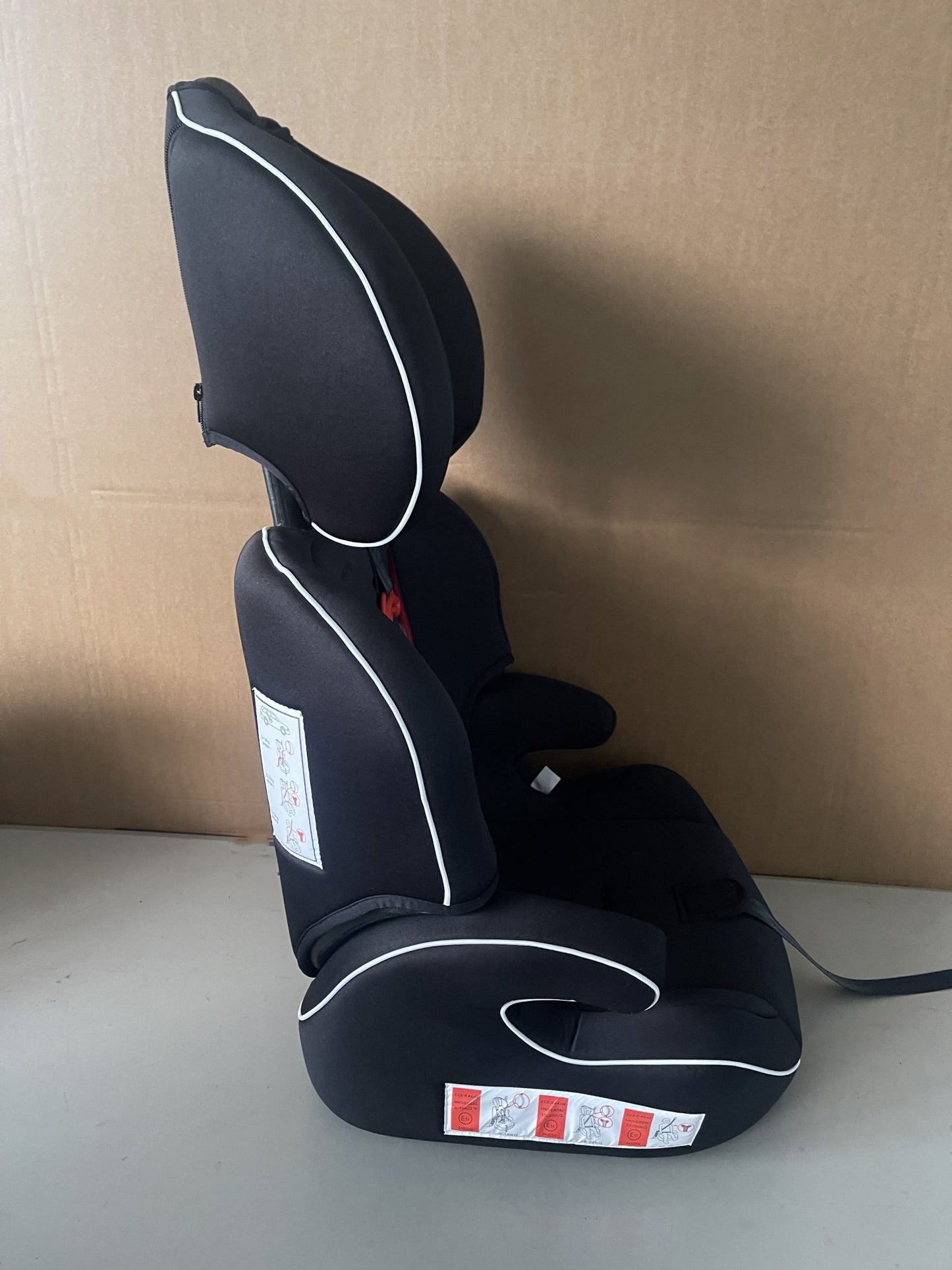 Baby Brightness TravelGuard booster car seat black