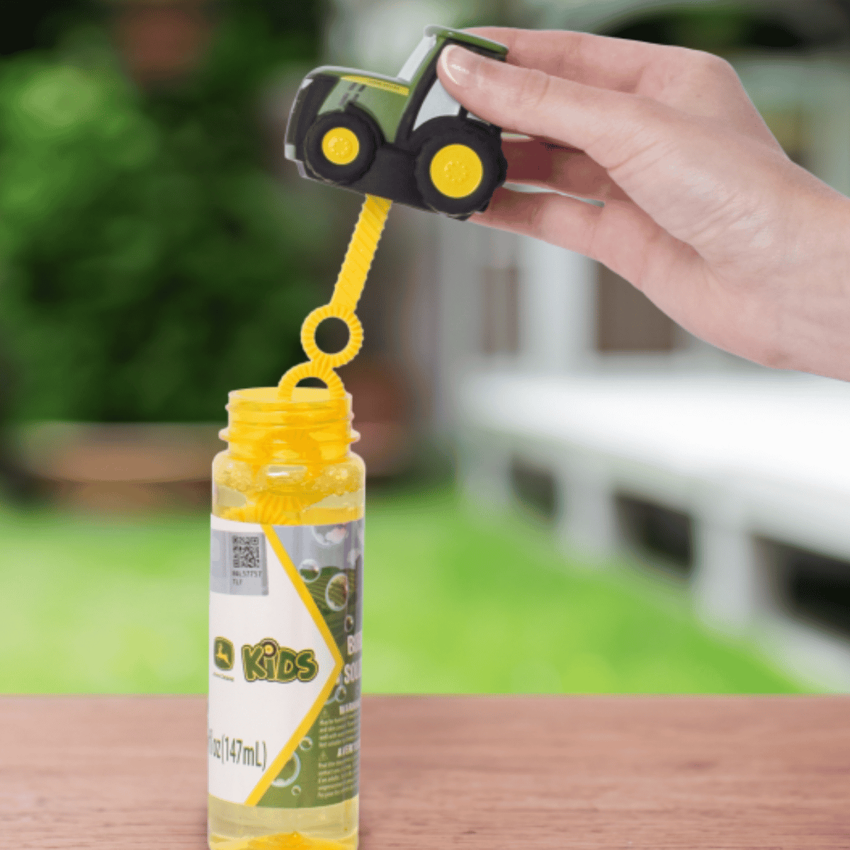 John Deere - Bubble Bottle with Tractor Wand
