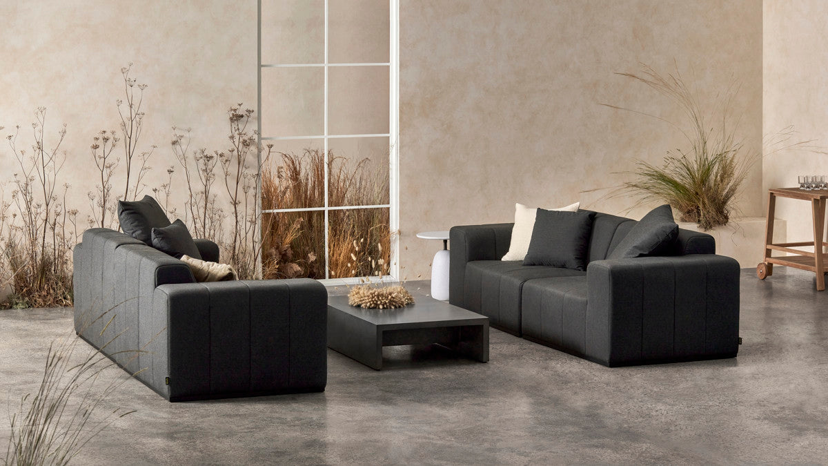 NICHE 50 TABLE