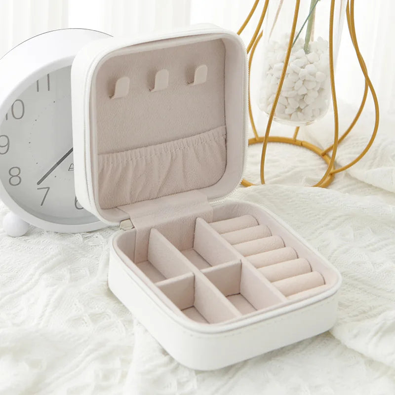 Portable PU Leather Jewellery Box – Mini Travel Jewellery Organiser Case