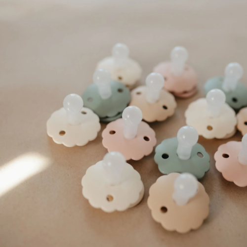 Frigg - Silicone Daisy Pacifier Twin Pack