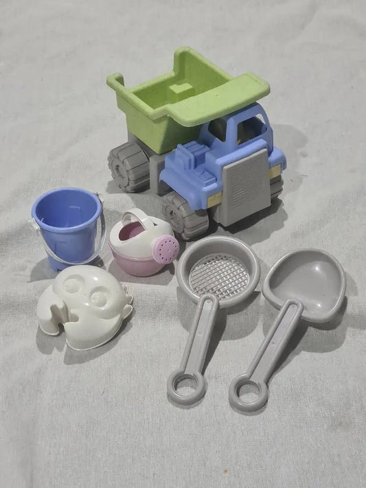 Beach Dump Truck - 6 Piece Set - Babyonline