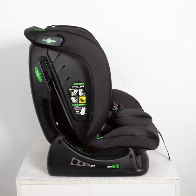 Baby Brightness SafeMate Plus car seat black