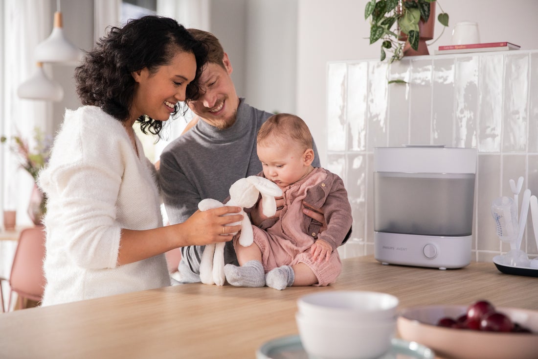 Avent 3 in 1 Steam Steriliser & Store