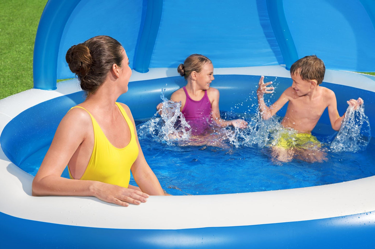 Bestway 241x 241x140CM Inflatable Swim Center Family Pool with Sunshade