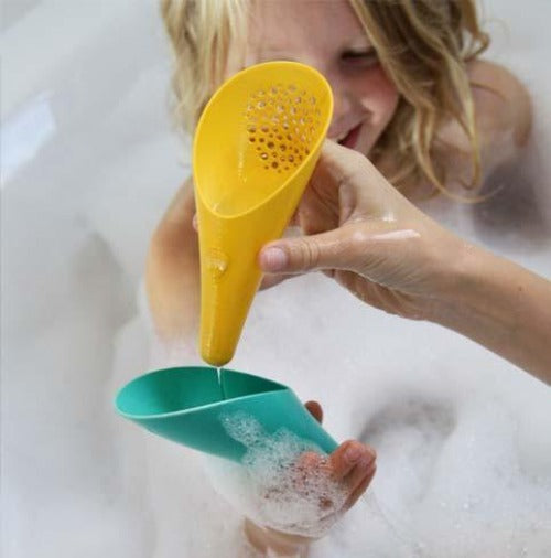 Quut - 3 Piece Cuppi Shovel with Ball
