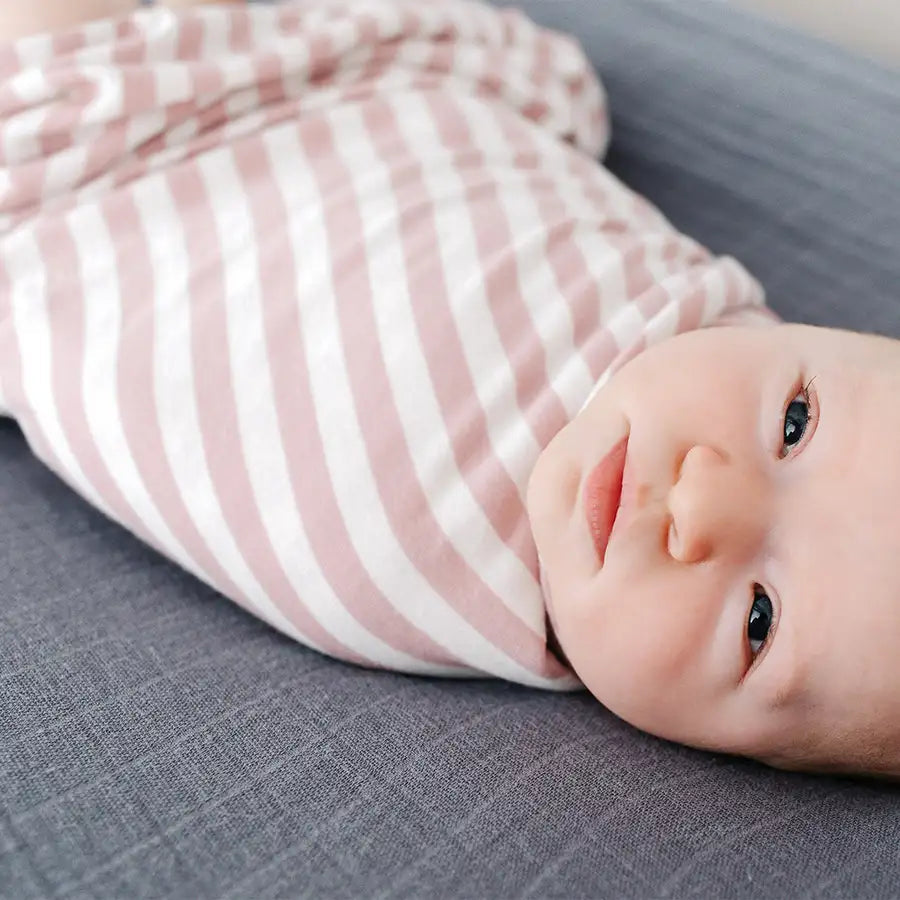Woolbabe Merino/Organic Cotton swaddle/blanket DUSK - Babyonline