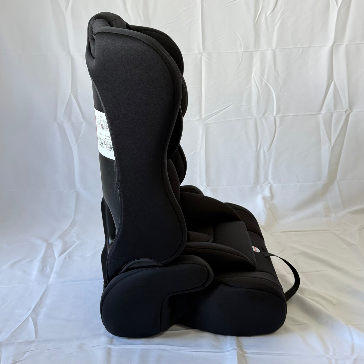 Arête Booster Car Seat 9M–12Yrs — Black