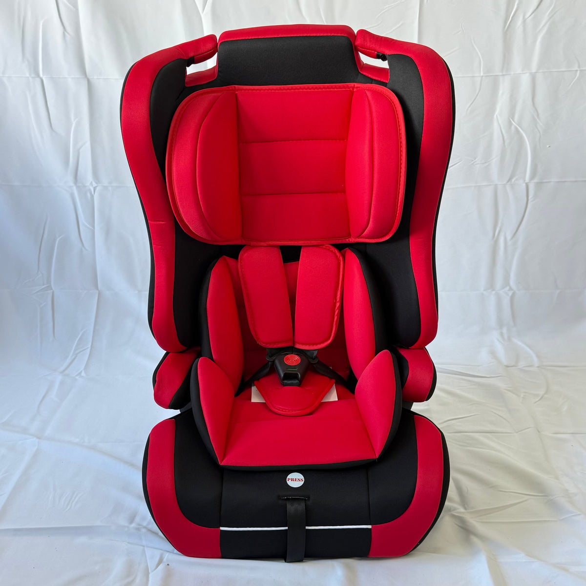 Arête Booster Car Seat 9M–12Yrs — Red