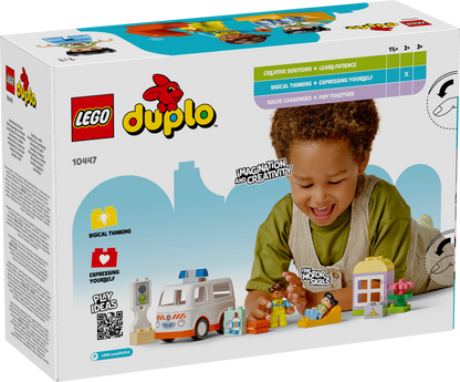 LEGO DUPLO: Ambulance & Driver (10447)
