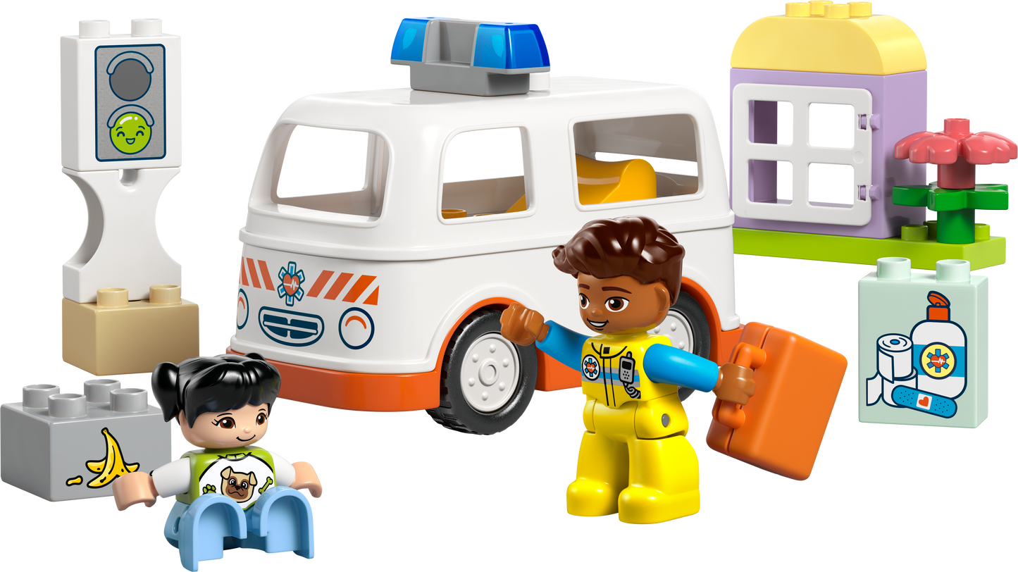 LEGO DUPLO: Ambulance & Driver (10447)