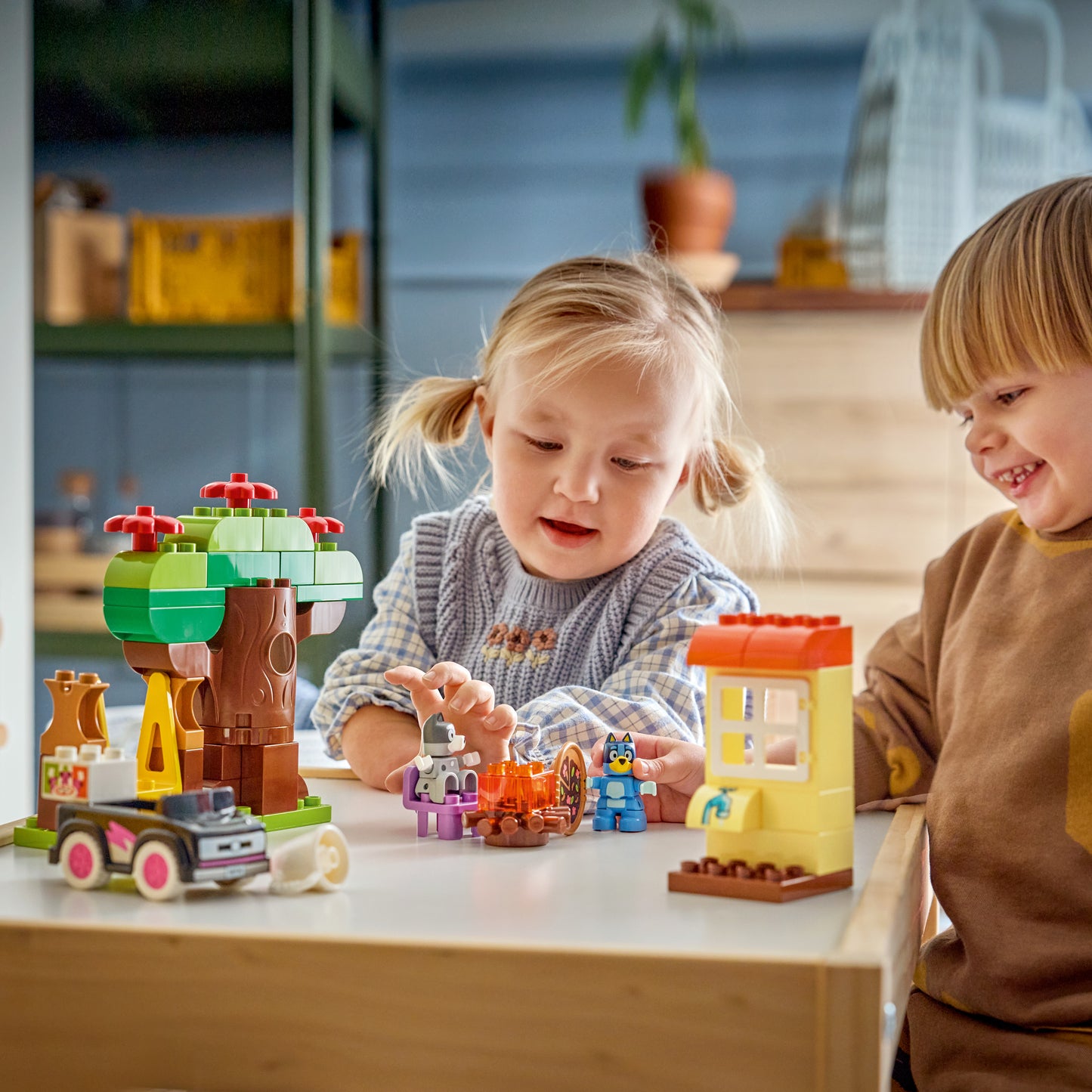 LEGO DUPLO: Bluey Pizza Girls with Muffin and Bluey (10469)