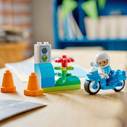 LEGO DUPLO: Town Blue Police Motorcycle (10471)