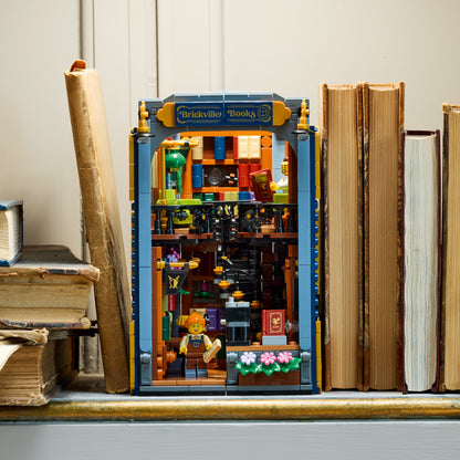 LEGO Icons: Bookshop: Book Nook (11379)