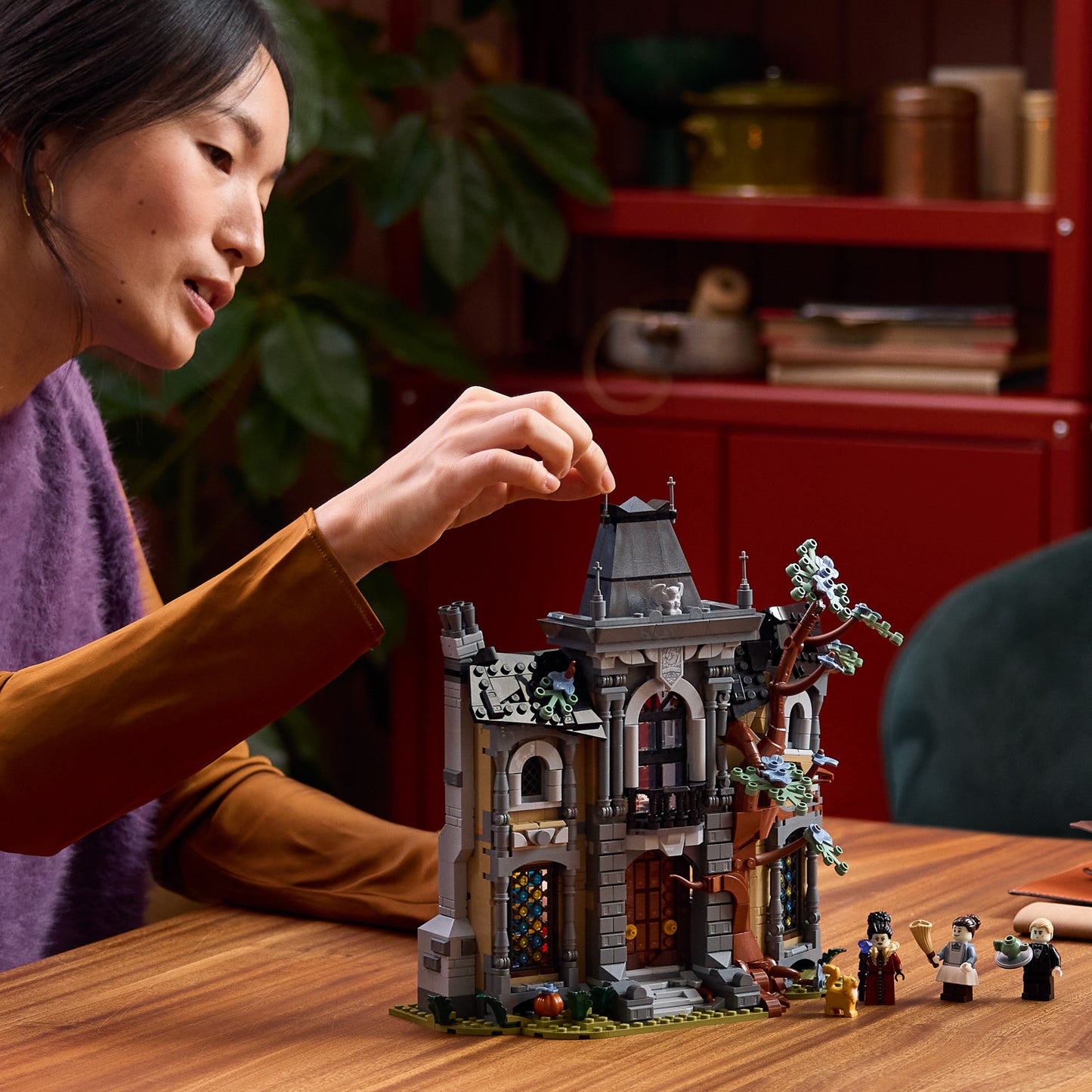 LEGO Icons: Mayor Manor (11383)