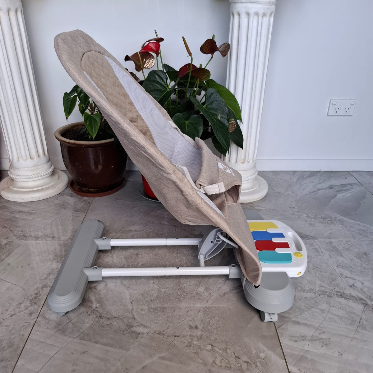 Baby Bouncer with Play Bar and Foot Piano