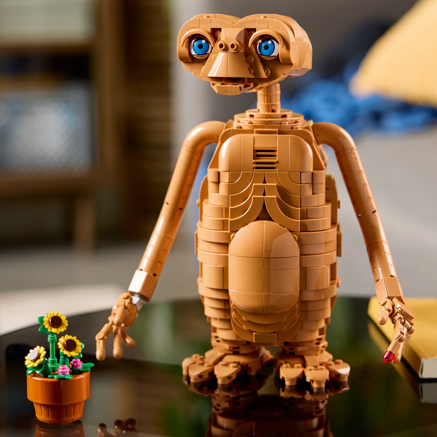 LEGO Ideas: E.T. the Extra Terrestrial (21370)