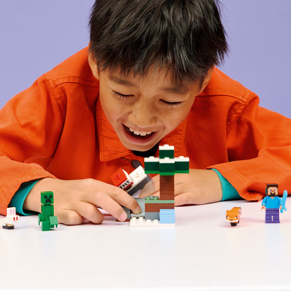 LEGO Minecraft: Steves Taiga Adventure (21583)