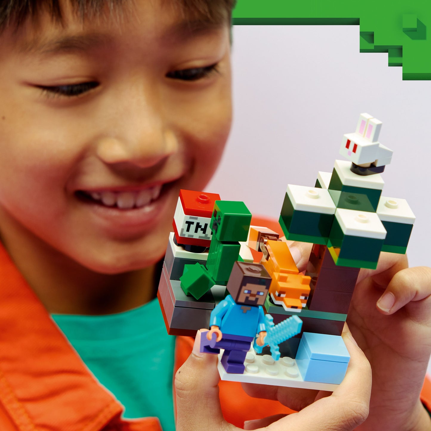 LEGO Minecraft: Steves Taiga Adventure (21583)