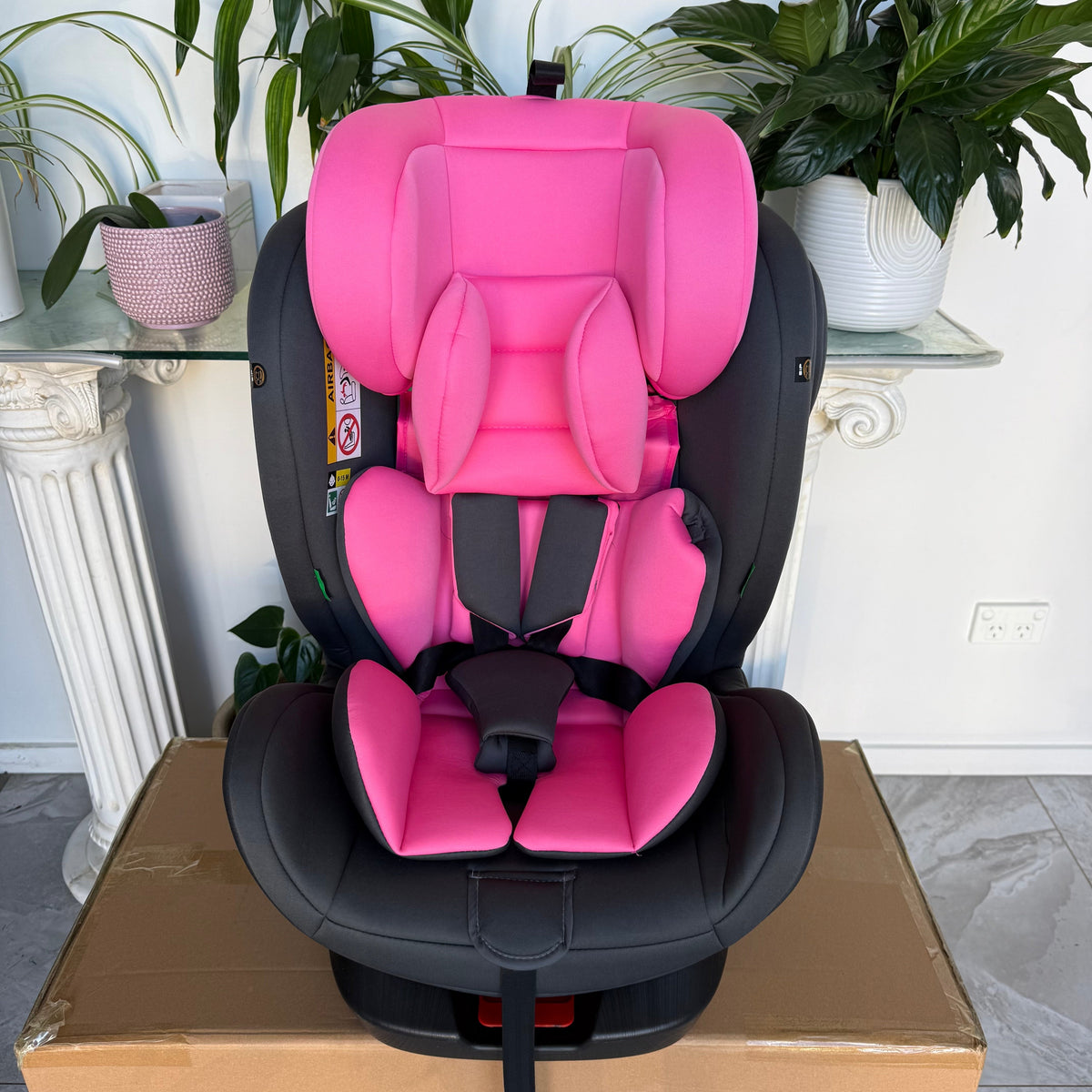 Arête Orbit 360° Rotational Car Seat — Pink