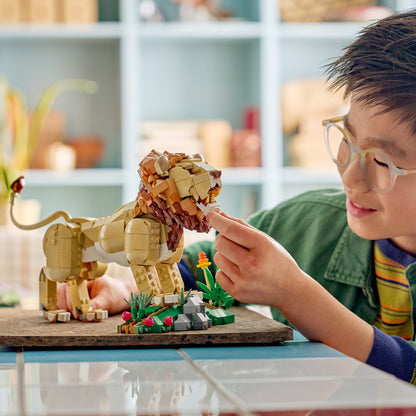 LEGO Creator: 3 in 1 Wild Animals: Majestic Lion (31386)