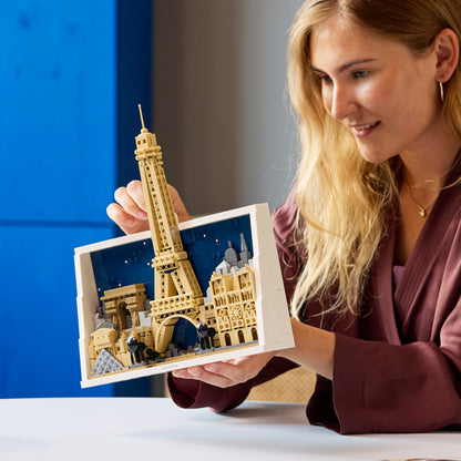 LEGO Architecture: Paris City of Love (21064)