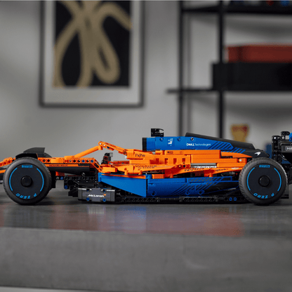 LEGO Technic: McLaren Formula 1 Race Car (42141)