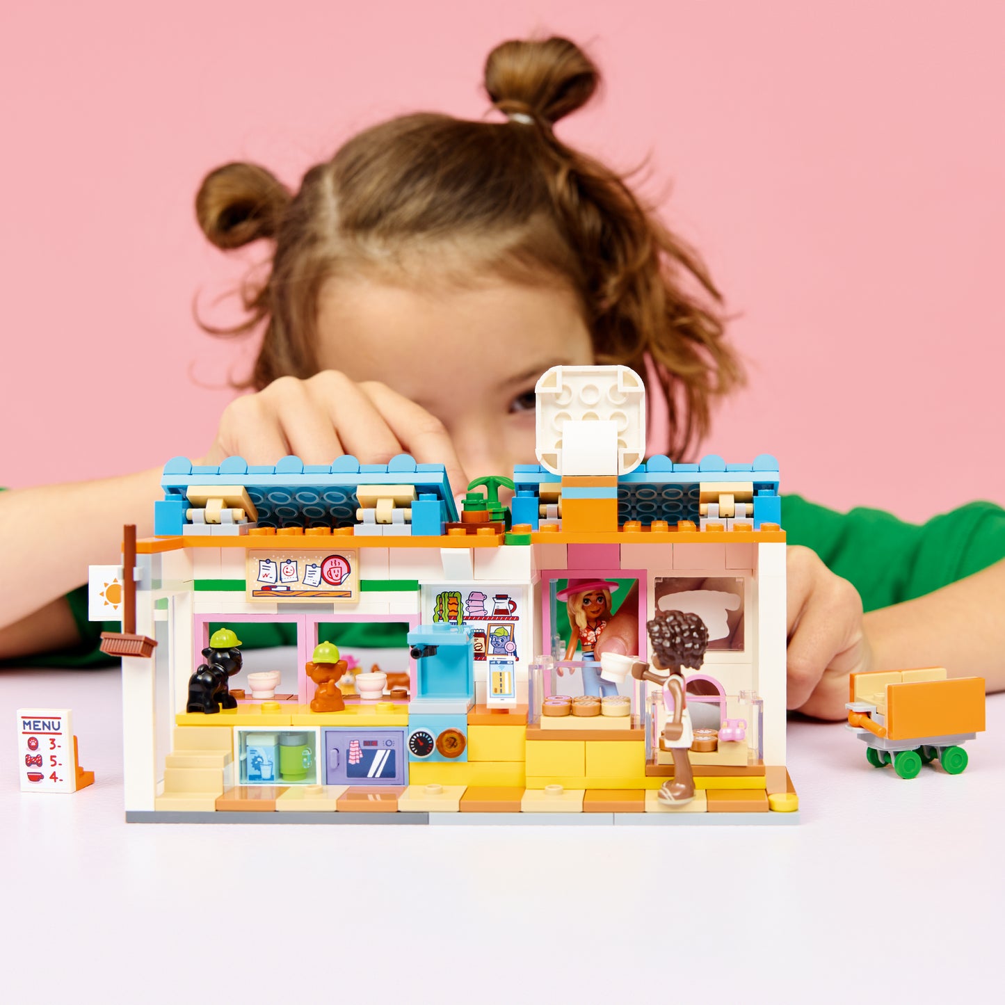 LEGO Friends: Dog Treats Bakery (42677)