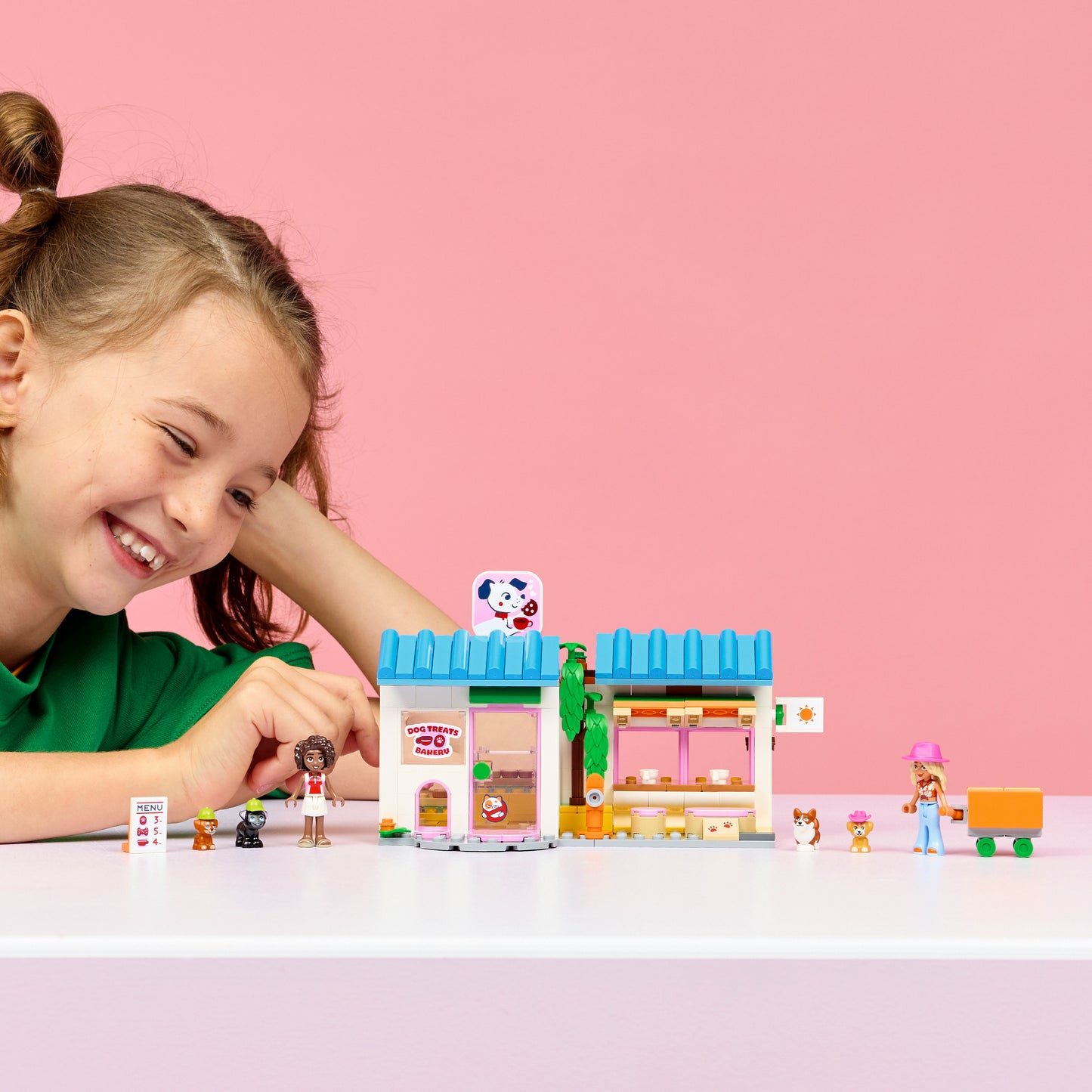 LEGO Friends: Dog Treats Bakery (42677)