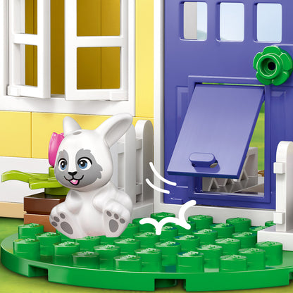 LEGO Friends: Heartlake City Bunny Hotel (42679)