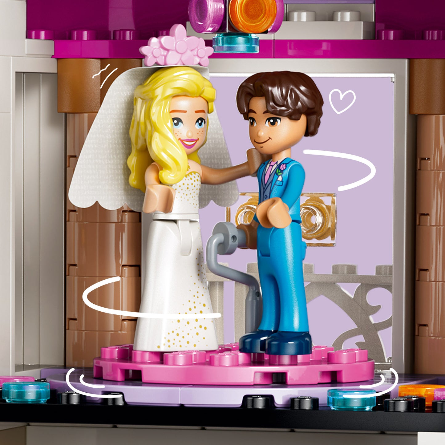 LEGO Friends: Heartlake City Grand Hotel (42704)