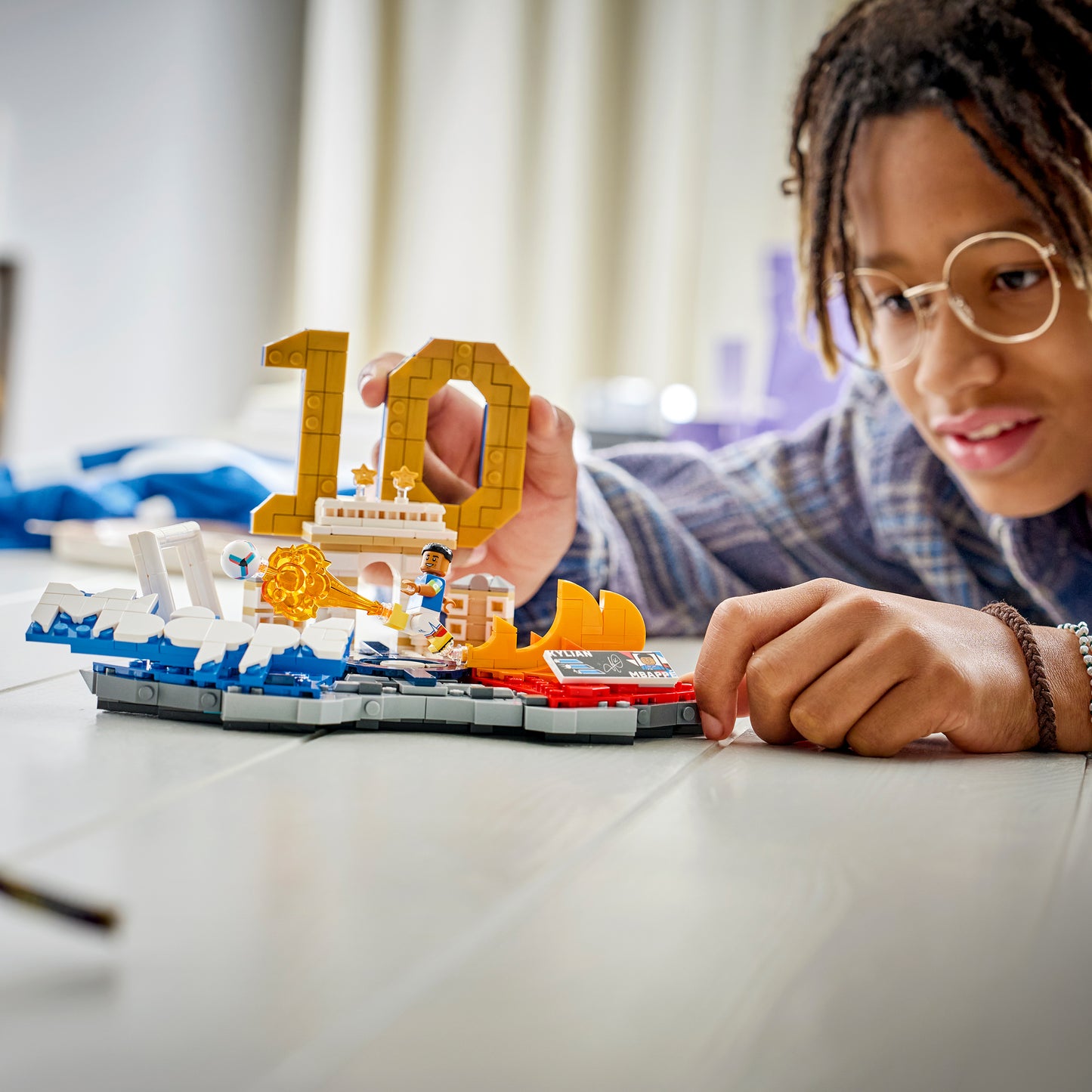 LEGO Editions: Kylian Mbappe Soccer Highlights (43013)