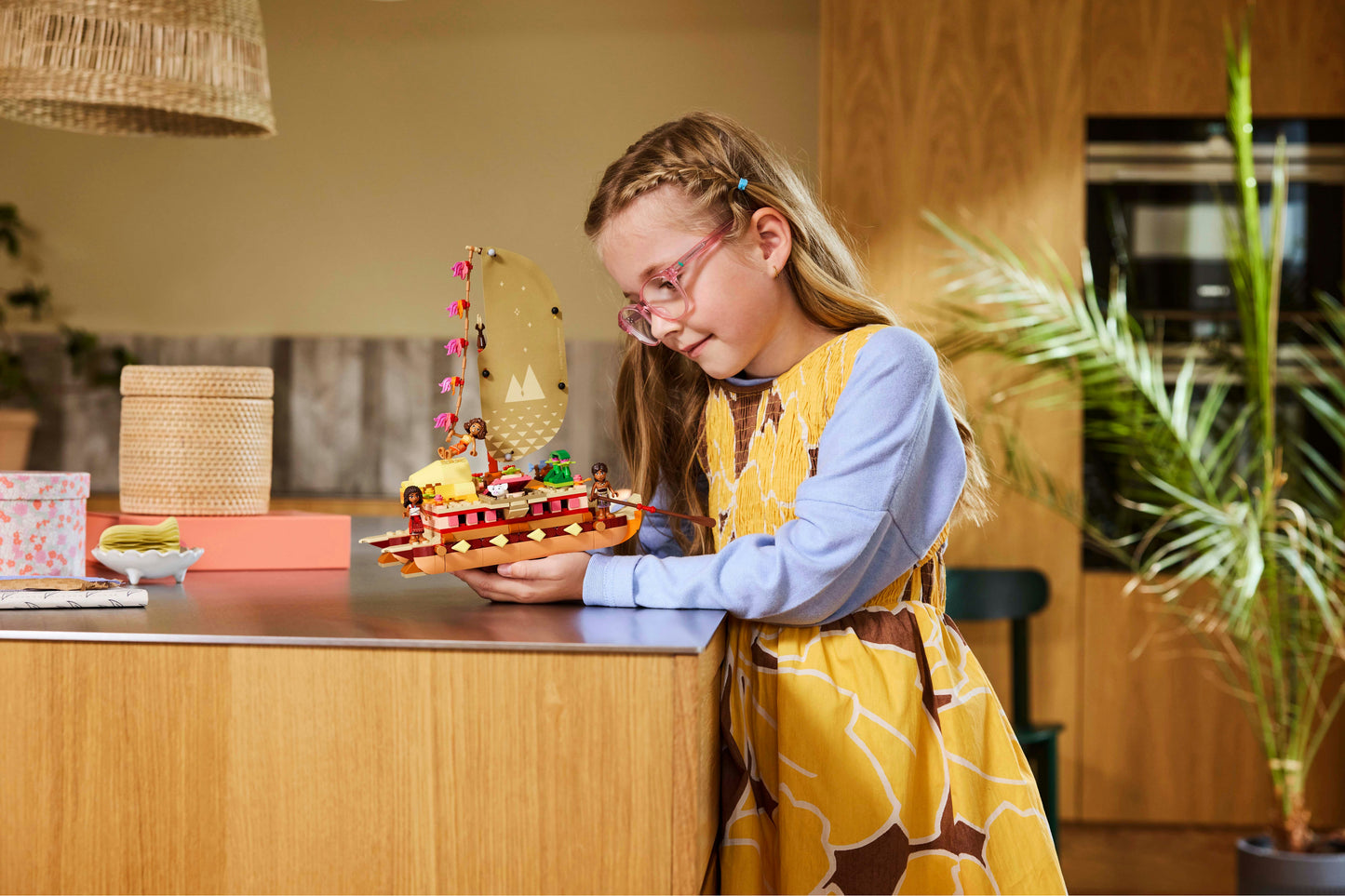 LEGO Disney: Moana‚Äôs Adventure Canoe (43270)